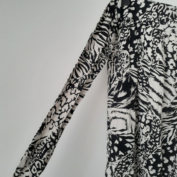 Retro Y2K Abstract Black and White Animal Print Maxi Skirt - Picture 3 of 10